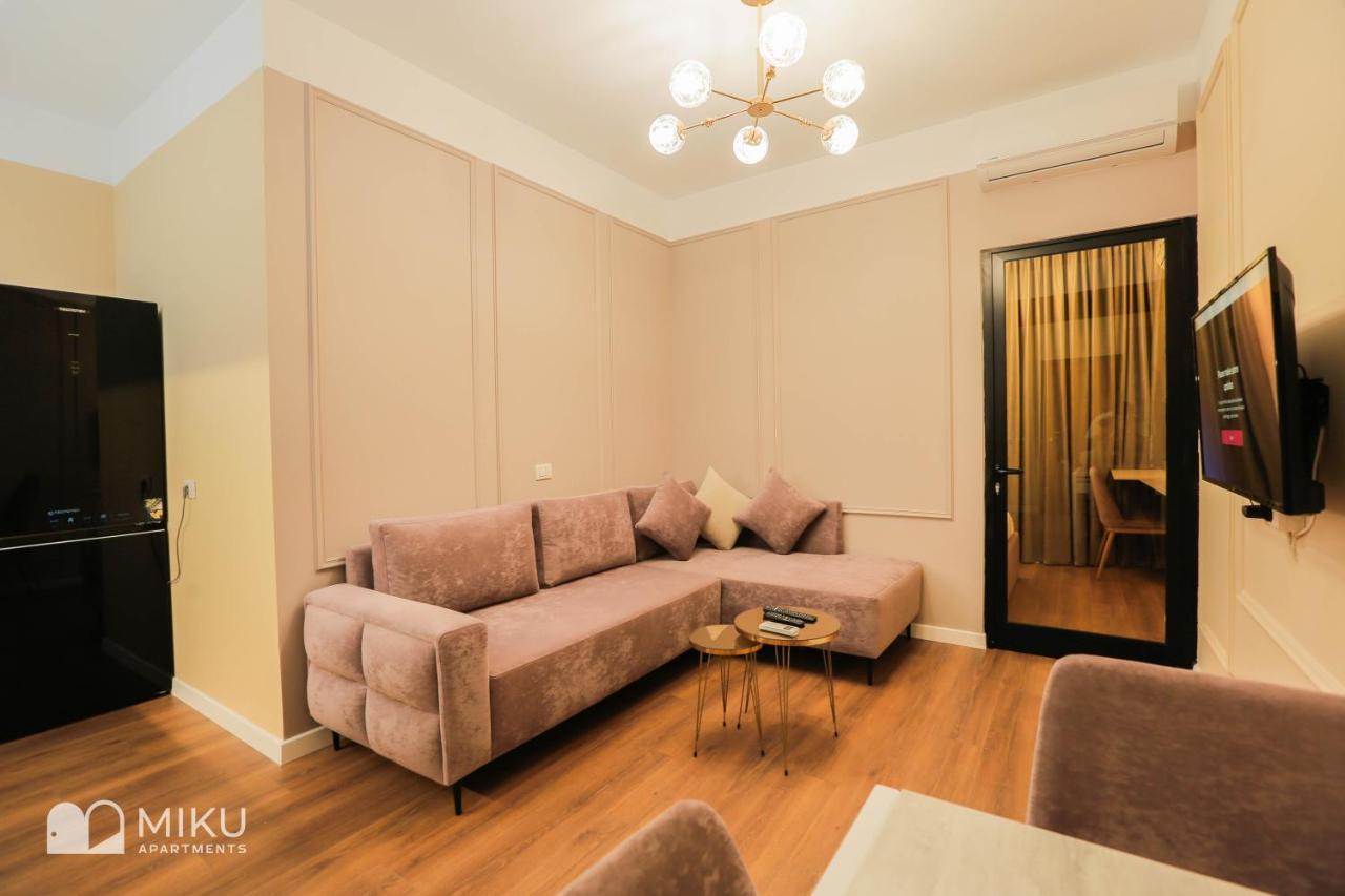 Miku Apartment-Perfect 1Bd At Komuna e Parisit Tirana Bagian luar foto