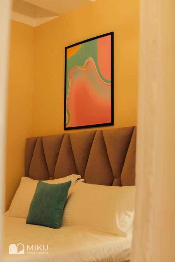 Miku Apartment-Perfect 1Bd At Komuna e Parisit Tirana Bagian luar foto