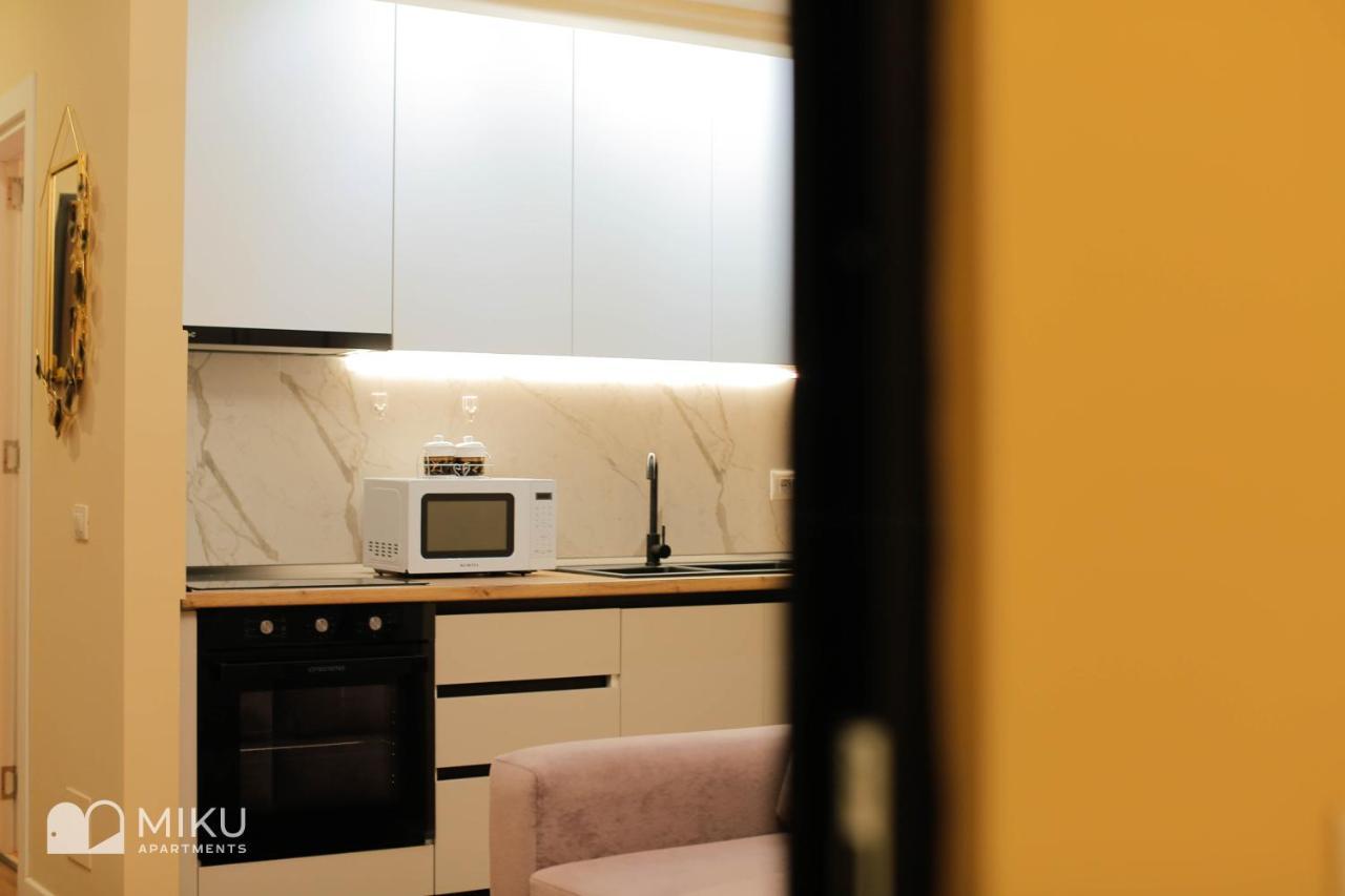Miku Apartment-Perfect 1Bd At Komuna e Parisit Tirana Bagian luar foto