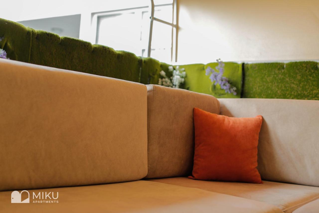 Miku Apartment-Perfect 1Bd At Komuna e Parisit Tirana Bagian luar foto